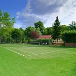 Krone Am Park - Gaestehaus Des Krone فندق آلتسناو اين اونترفرانكن