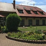 Krone Am Park - Gaestehaus Des Krone آلتسناو اين اونترفرانكن