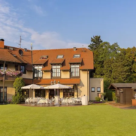 Otel Krone Am Park - Gaestehaus Des Krone Alzenau