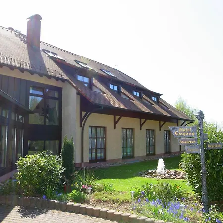 Ξενοδοχείο Krone Am Park - Gaestehaus Des Krone 3*